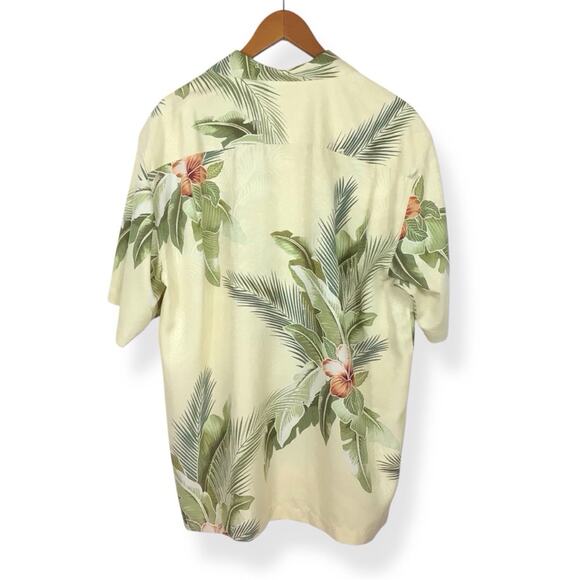 Tommy Bahama Tropical Floral Silk Aloha Shirt size Large - Picture 3 of 4